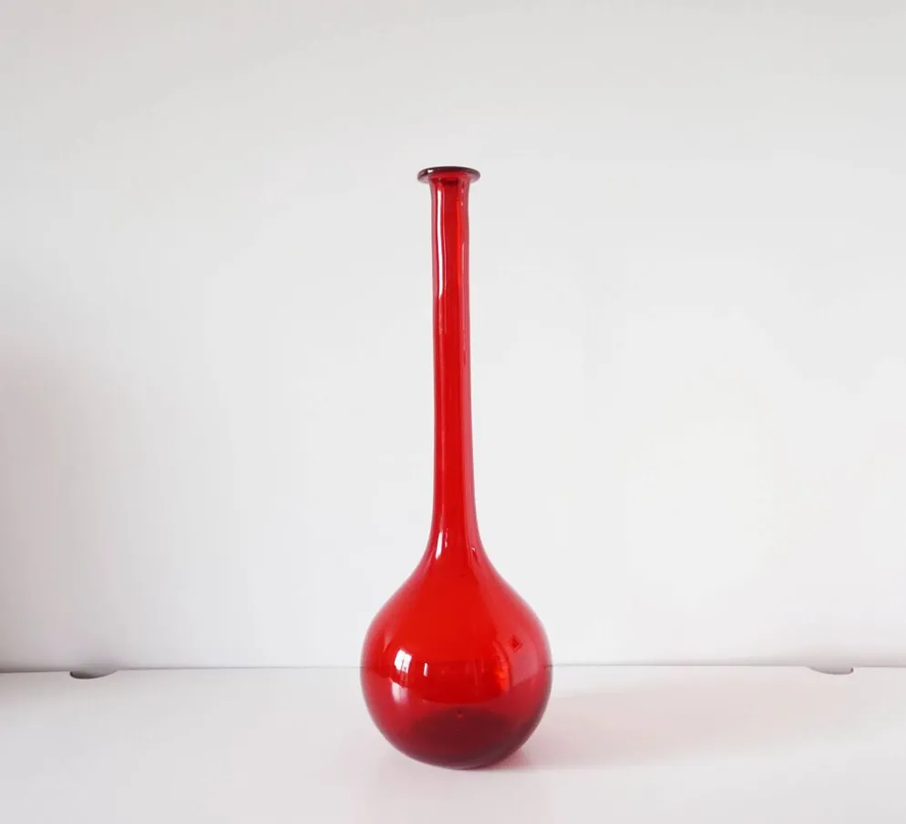 Bouteille Empoli italienne en verre soufflé rouge