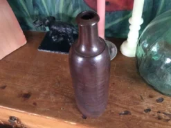 Bouteille en grès