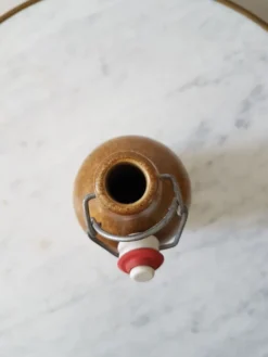 Bouteille en grès