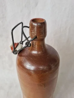 Bouteille en grès