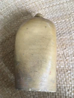 Bouteille en grès