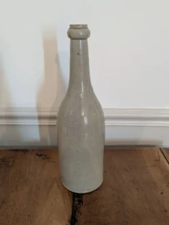 Bouteille en grès