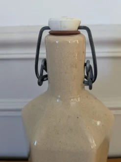 Bouteille en grès