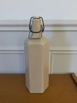 Bouteille en grès