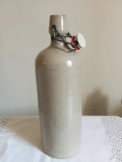 Bouteille en grès