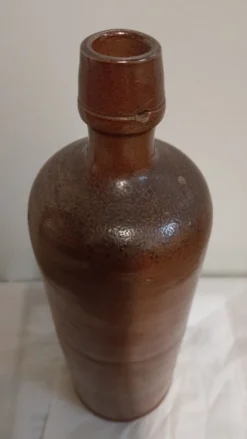 Bouteille en grès