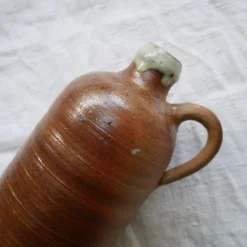 Bouteille en grès