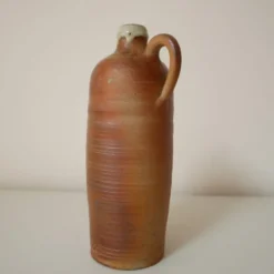 Bouteille en grès