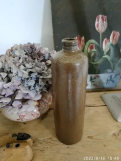 Bouteille en grès