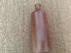 Bouteille en grès