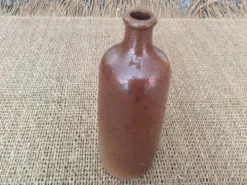 Bouteille en grès