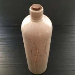 Bouteille en grès
