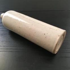 Bouteille en grès