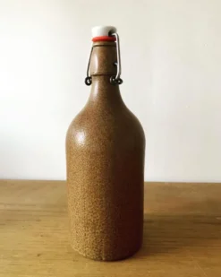 Bouteille en grès