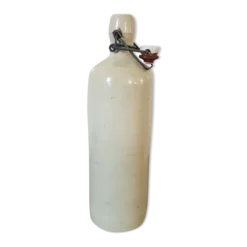 Bouteille en grès beige