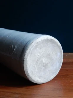 Bouteille en grès gris émaillé