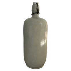 Bouteille en grès 