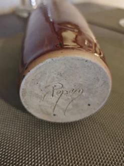 Bouteille en grès émaillé signée Pépin
