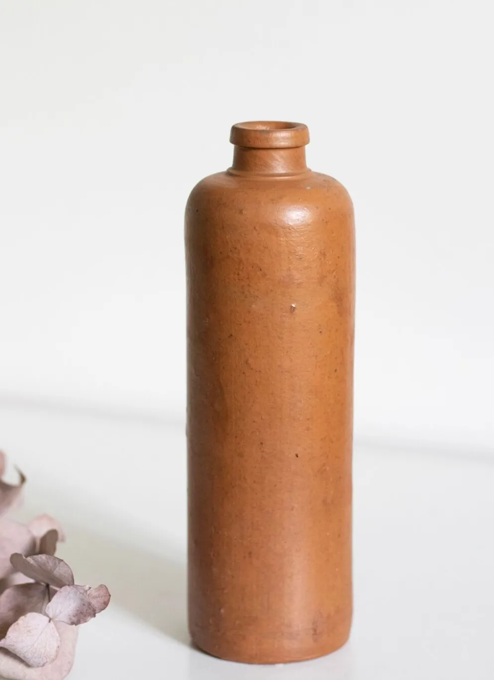Bouteille en grès marron vintage