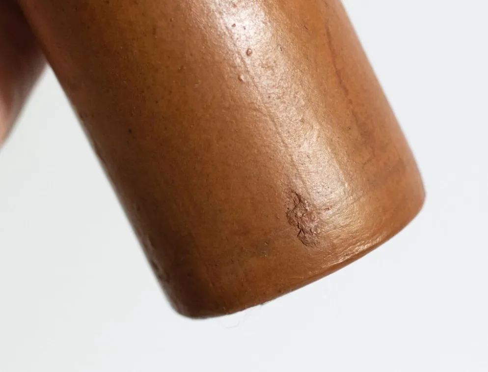 Bouteille en grès marron vintage
