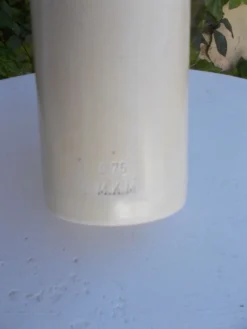 Bouteille en grès MKM