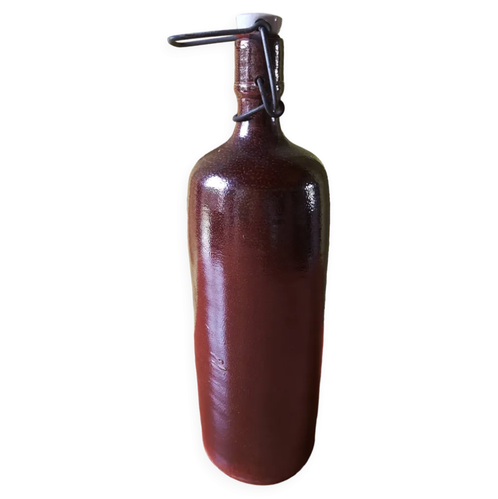 Bouteille en grès vintage