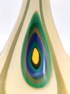 Bouteille en verre beige soufflée à la main, Italie