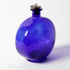 Bouteille en verre du milieu du siècle avec bouchon en pièce / Ruda Glasbruk / Suède / années 1970