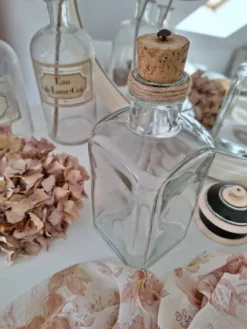 Bouteille en verre et bouchon de liège