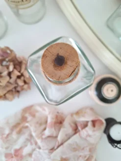 Bouteille en verre et bouchon de liège