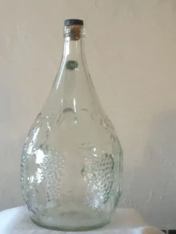 Bouteille en verre moulé vintage 1,75cl