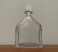 Bouteille en verre suédoise vintage d'Orrefors