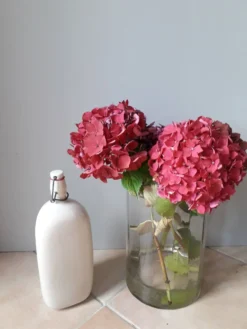 Bouteille 3 faces en gres clair