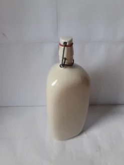 Bouteille 3 faces en gres clair