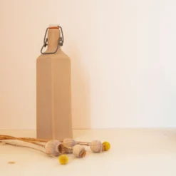 Bouteille grès d'alsace forme hexagonale