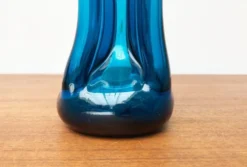 Bouteille Kluk Kluk en verre bleu danois vintage de Holmegaard, années 1970