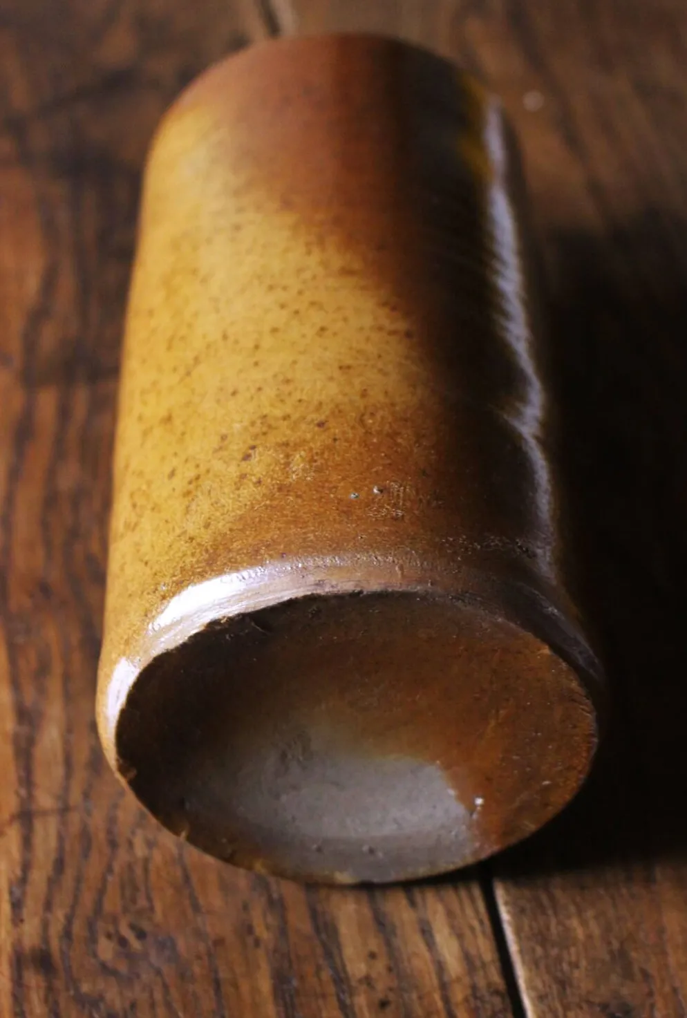 Bouteille à liqueur bec verseur grès vintage Bourne Deney