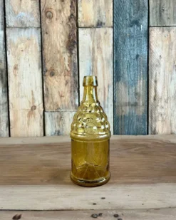 Bouteille 70s en verre jaune