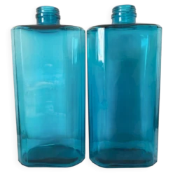 Bouteilles en verre turquoise 36 cm , verrerie de Fougère