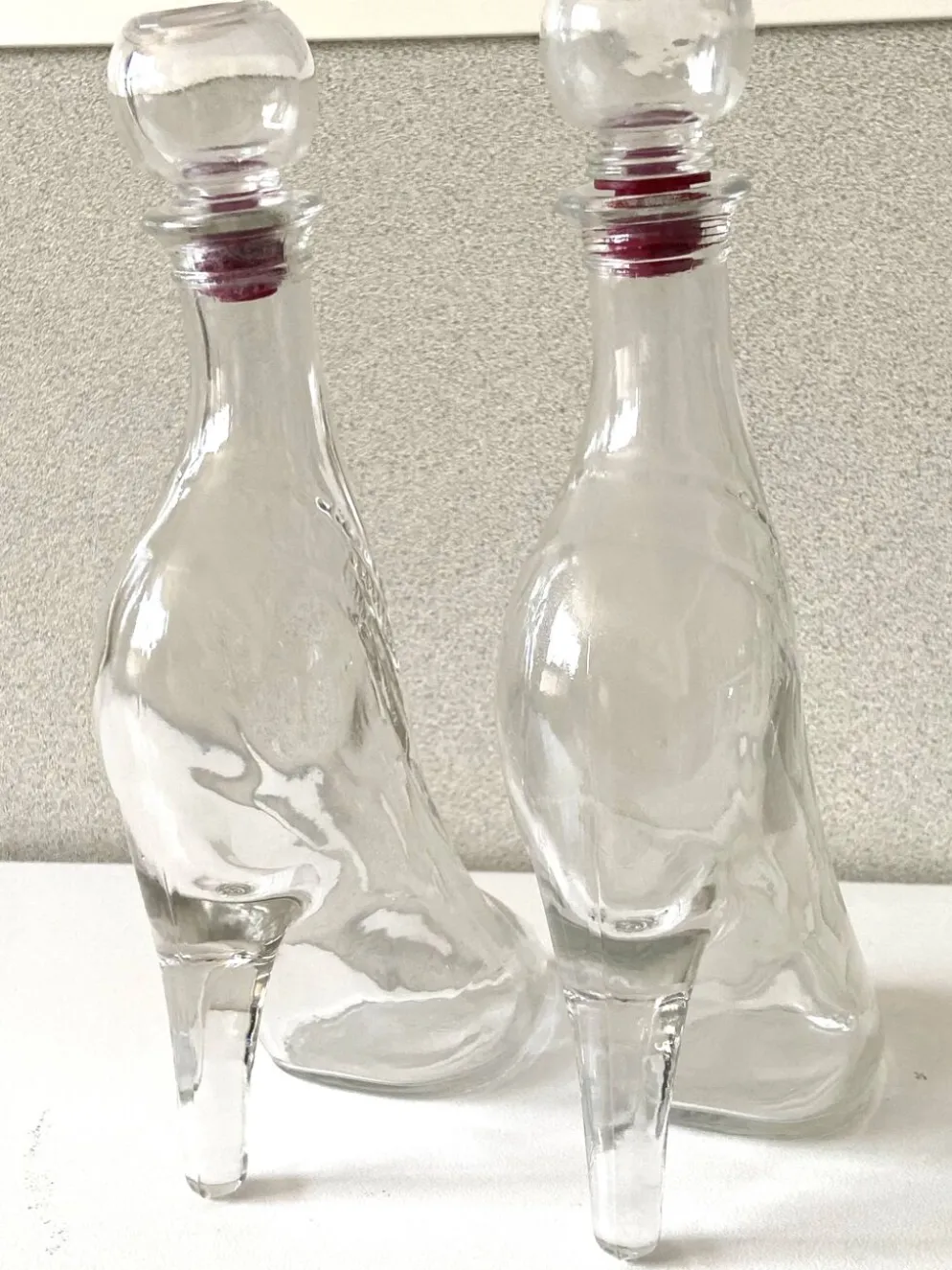 2 bouteilles flacons verre vintage modèle déposé kefla france talons hauts