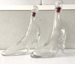 2 bouteilles flacons verre vintage modèle déposé kefla france talons hauts