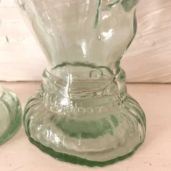 Bouteilles vintage mains Italie