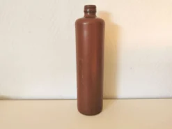bouteille , vase , soliflore en grès vernissé marron