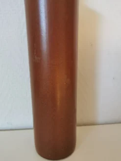bouteille , vase , soliflore en grès vernissé marron