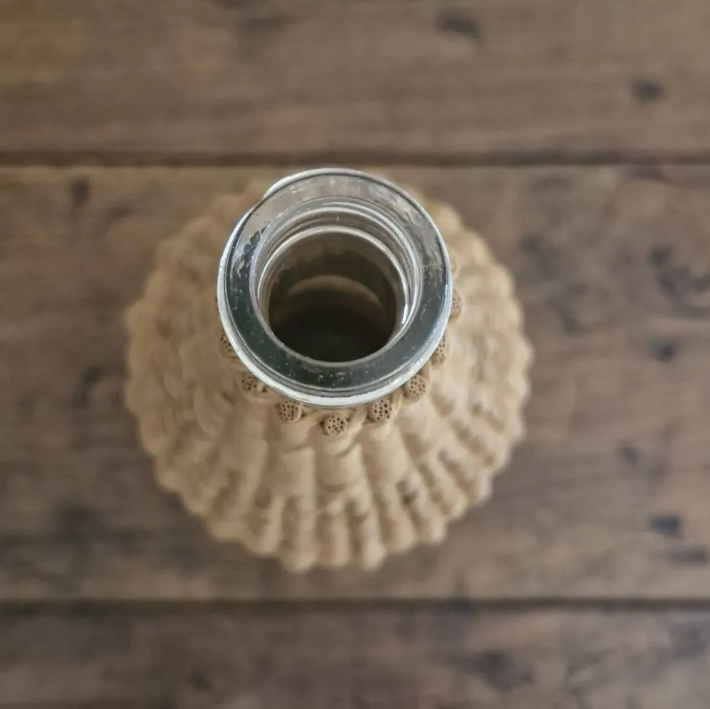 Bouteille verre et osier