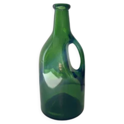 Bouteille verte en verre