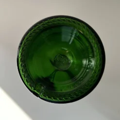 Bouteille verte en verre