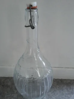 Bouteille à vin ancienne