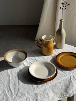 Bouteille vintage en grès beige moucheté H31