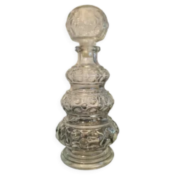 Bouteille vintage en verre moulé France